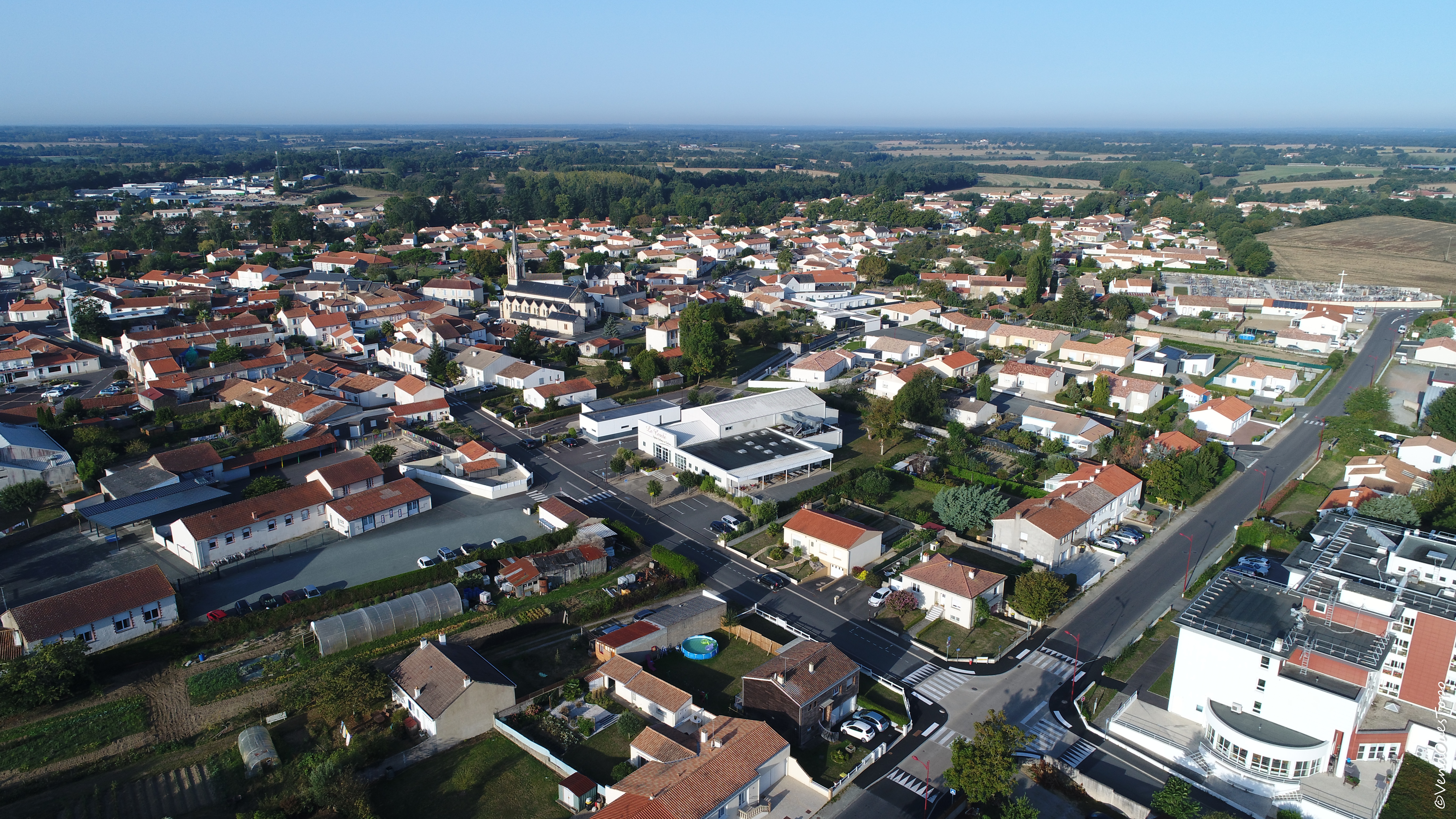 Vue aérienne Nieul-le-Dolent